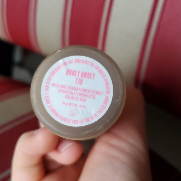 Uoma Say What?! Foundation - Picture 2 of 2